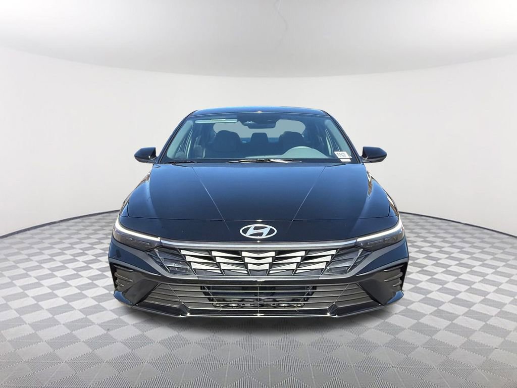 New 2026 Hyundai Elantra Blue image 2