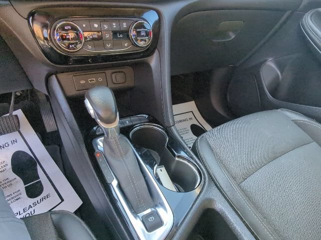 Used 2022 Buick Encore GX Select w/ Sport Touring Package FWD image 18