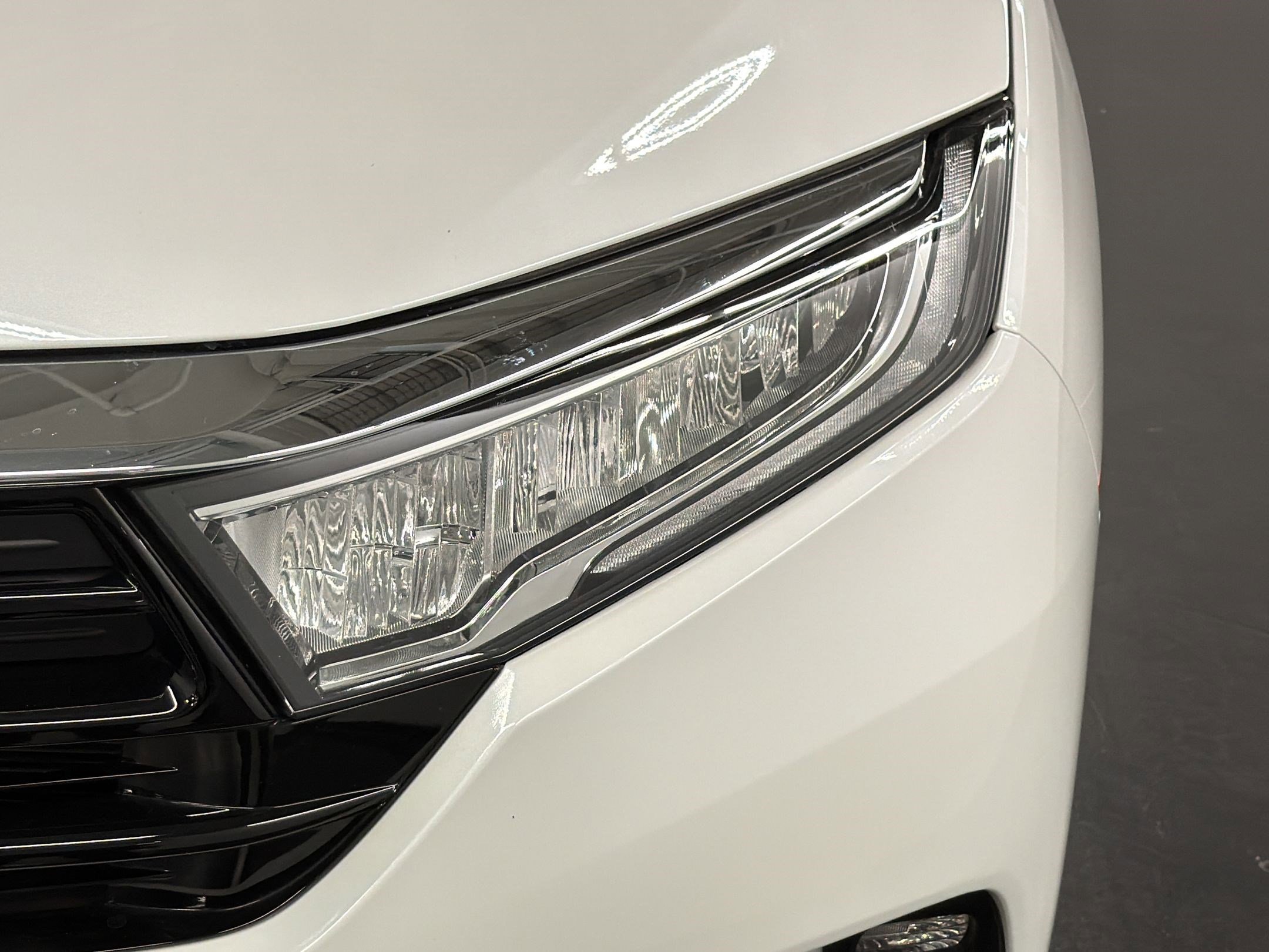 Certified 2023 Honda Odyssey Elite image 11