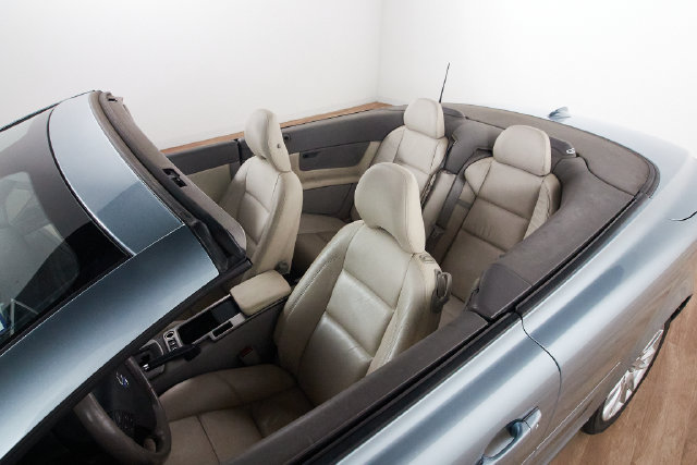 Used 2008 Volvo C70 T5 FWD image 10