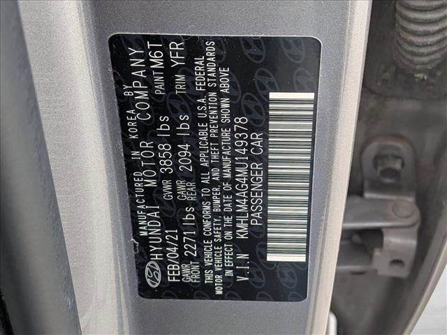 Used 2021 Hyundai Elantra SEL w/ Cargo Package image 16