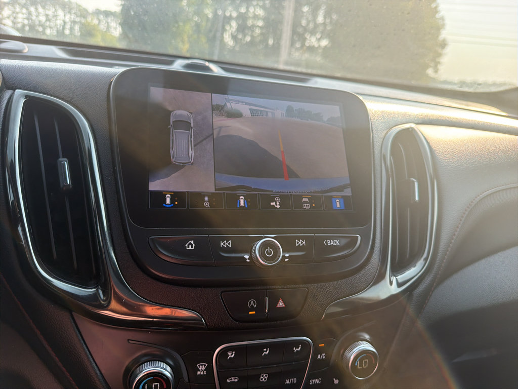 Used 2022 Chevrolet Equinox RS w/ RS Leather Package FWD image 13