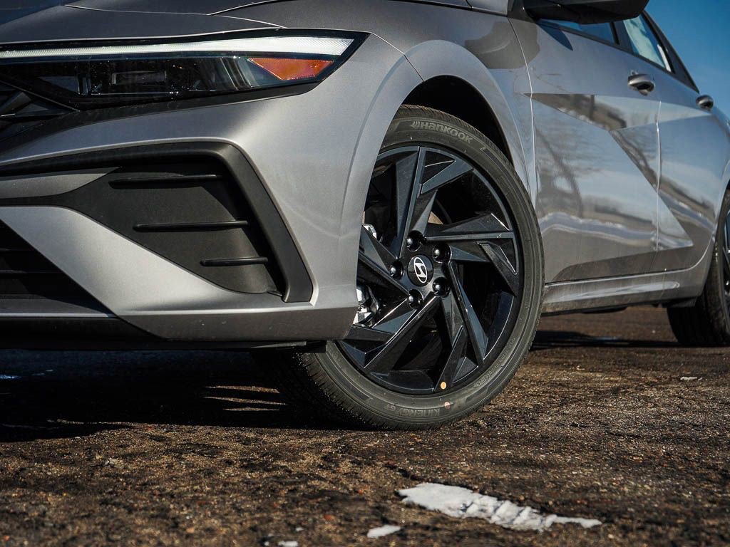 New 2026 Hyundai Elantra Sport image 6