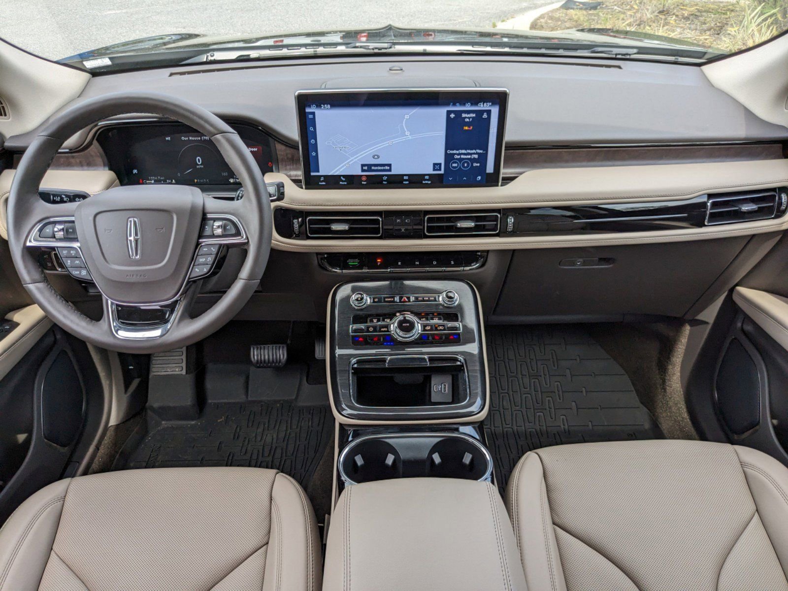 Certified 2023 Lincoln Nautilus Reserve w/ Equipment Group 201A image 17