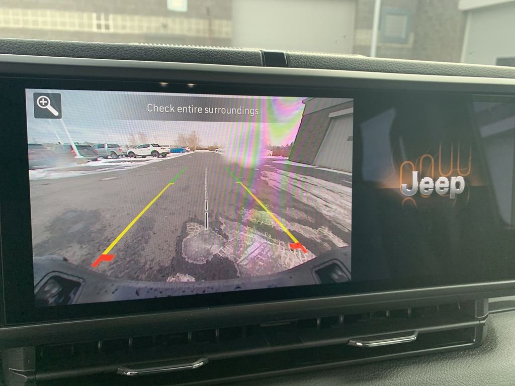 New 2026 Jeep Gladiator Sport AWD/4WD image 18