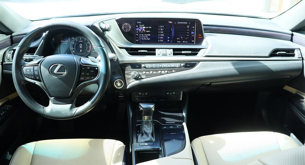 Used 2020 Lexus ES 350 w/ Premium Package FWD image 28