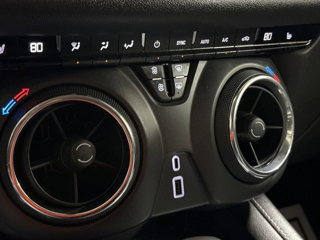 Used 2023 Chevrolet Blazer LT w/ Convenience Package image 16