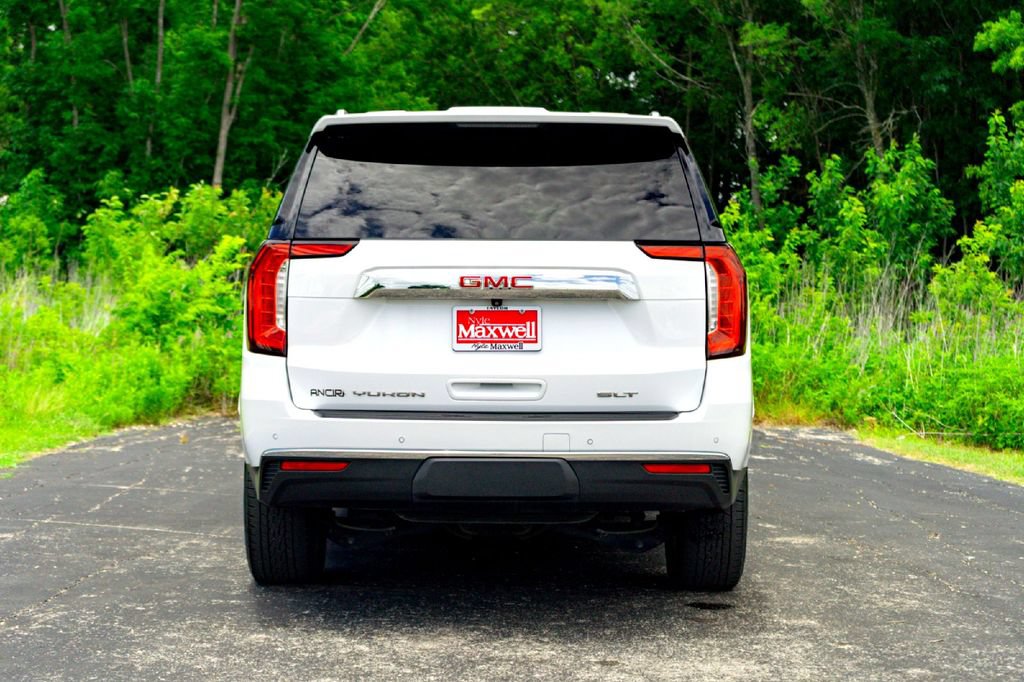 Used 2023 GMC Yukon XL SLT w/ SLT Luxury Package AWD/4WD image 8