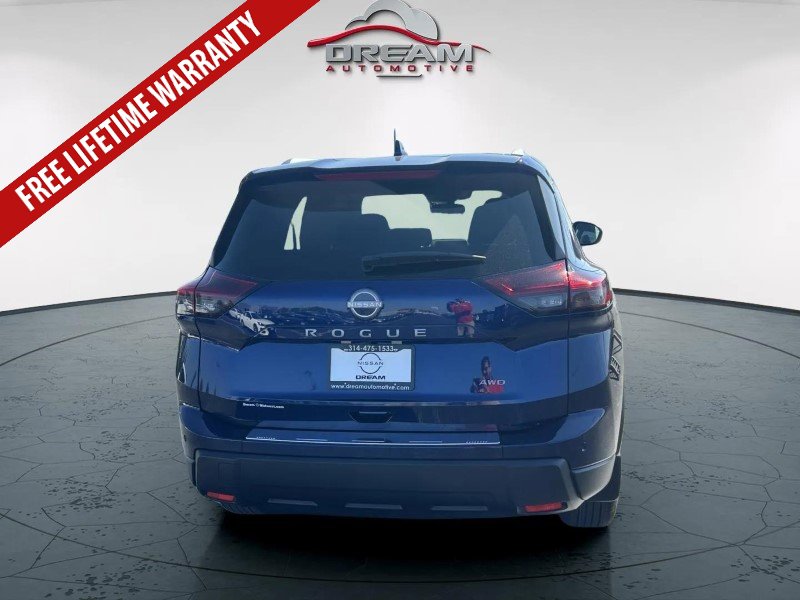 New 2026 Nissan Rogue SV image 9