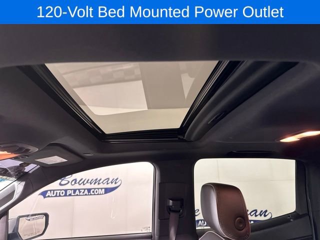 Used 2024 GMC Canyon Denali image 22