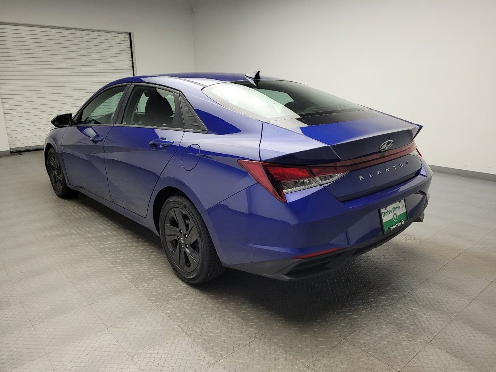Used 2021 Hyundai Elantra SEL w/ Cargo Package FWD image 5