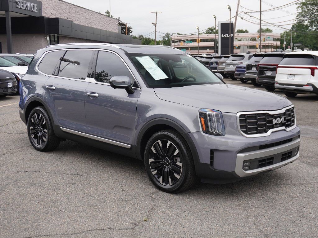 Used 2024 Kia Telluride SX Prestige image 2