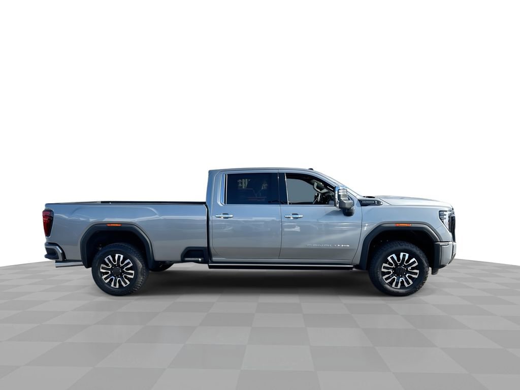 New 2025 GMC Sierra 3500 Denali Ultimate image 9