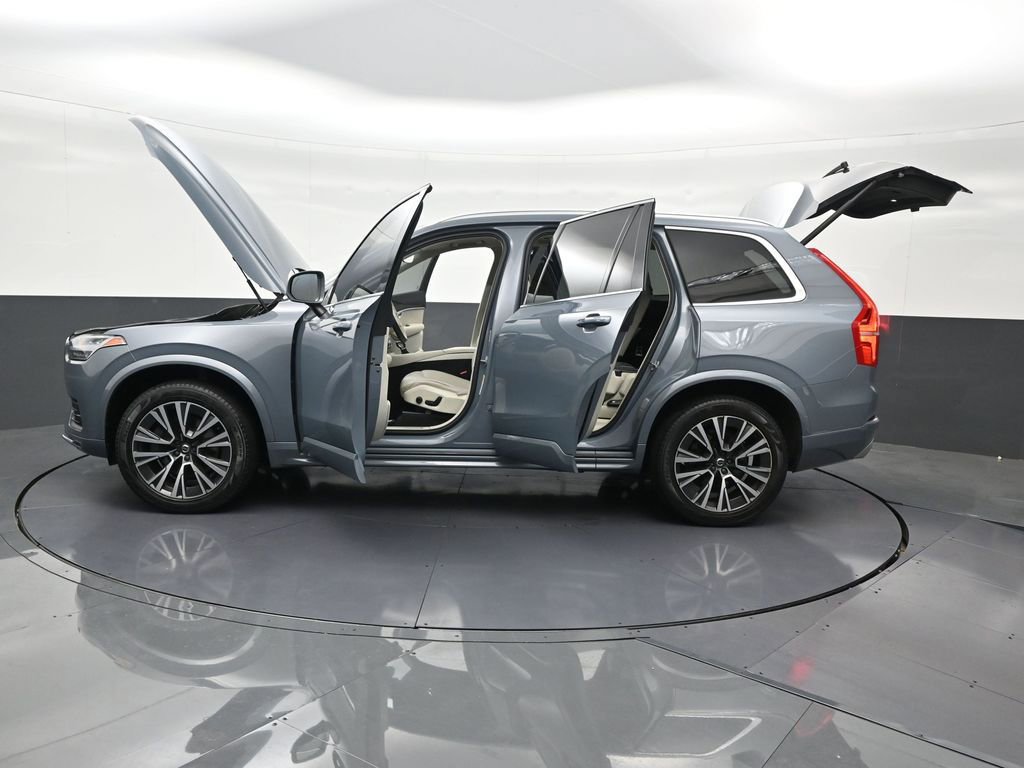 Used 2020 Volvo XC90 T5 Momentum w/ Protection Package Premier image 33