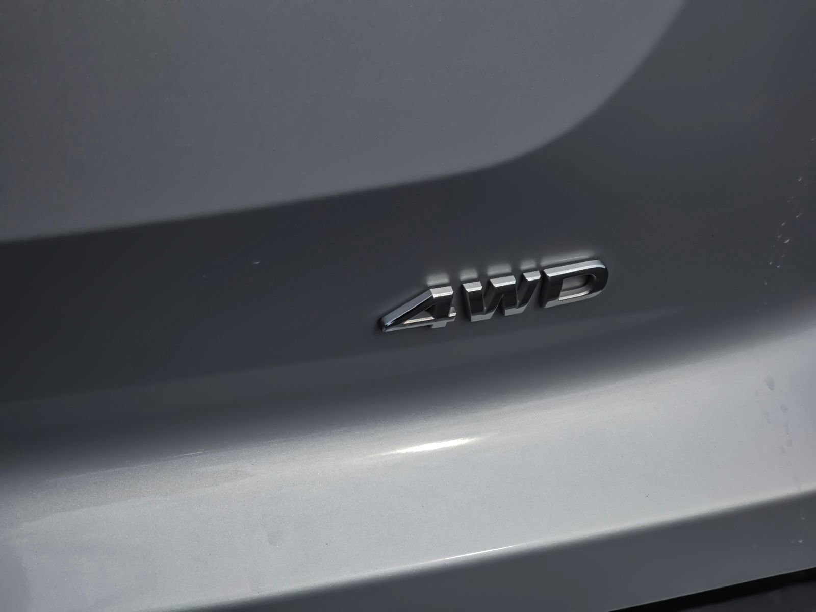 Used 2025 Nissan Pathfinder SV image 27