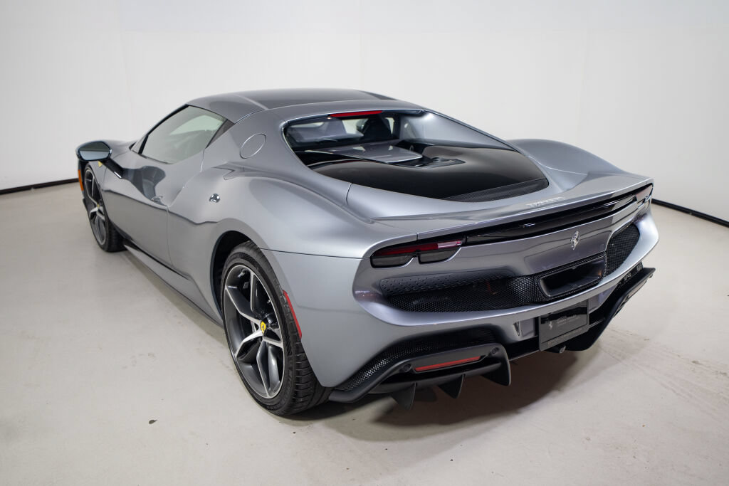 Used 2024 Ferrari 296 GTB RWD image 8