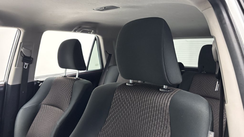 Used 2019 Toyota 4Runner TRD Off-Road AWD/4WD image 14
