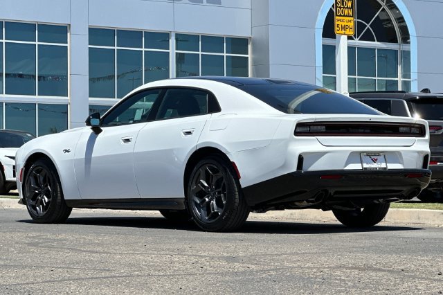 New 2026 Dodge Charger R/T w/ Blacktop Package AWD/4WD image 5