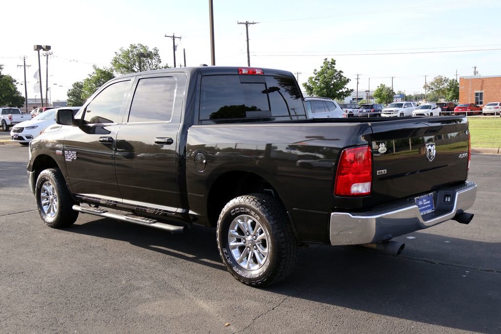 Used 2019 RAM 1500 Classic SLT AWD/4WD image 17