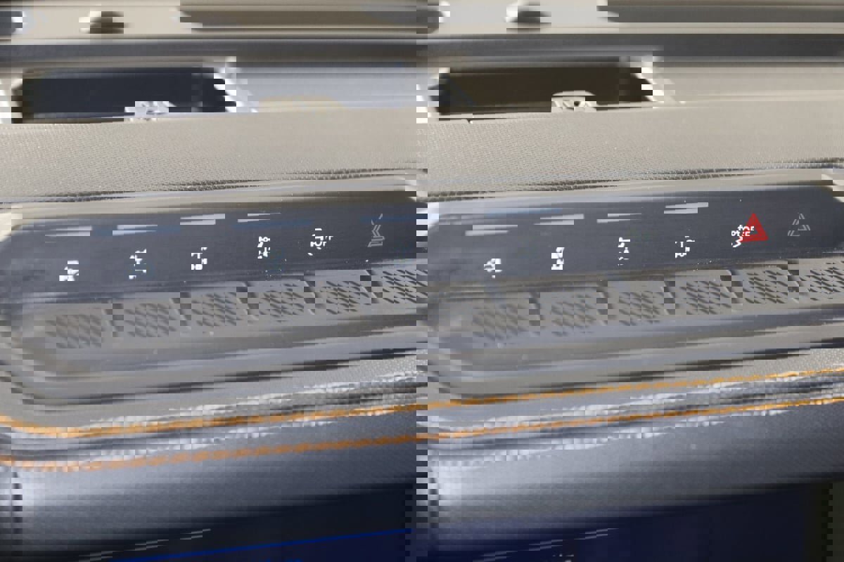 Used 2024 Ford Bronco Badlands image 33