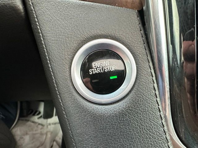 Used 2019 Cadillac Escalade Luxury image 34