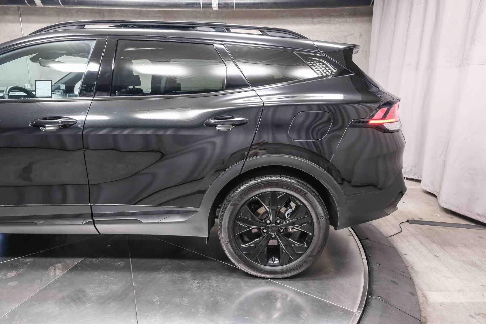 Used 2025 Kia Sportage X-Line AWD/4WD image 8