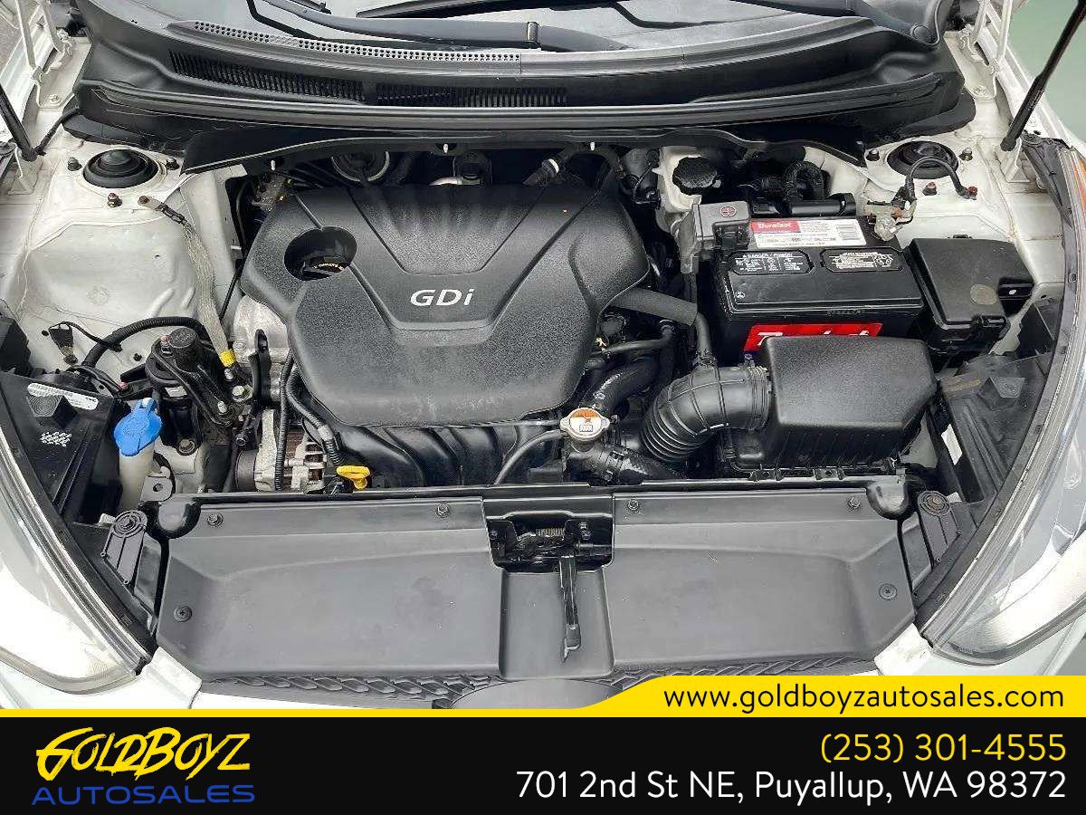 Used 2014 Hyundai Veloster image 10