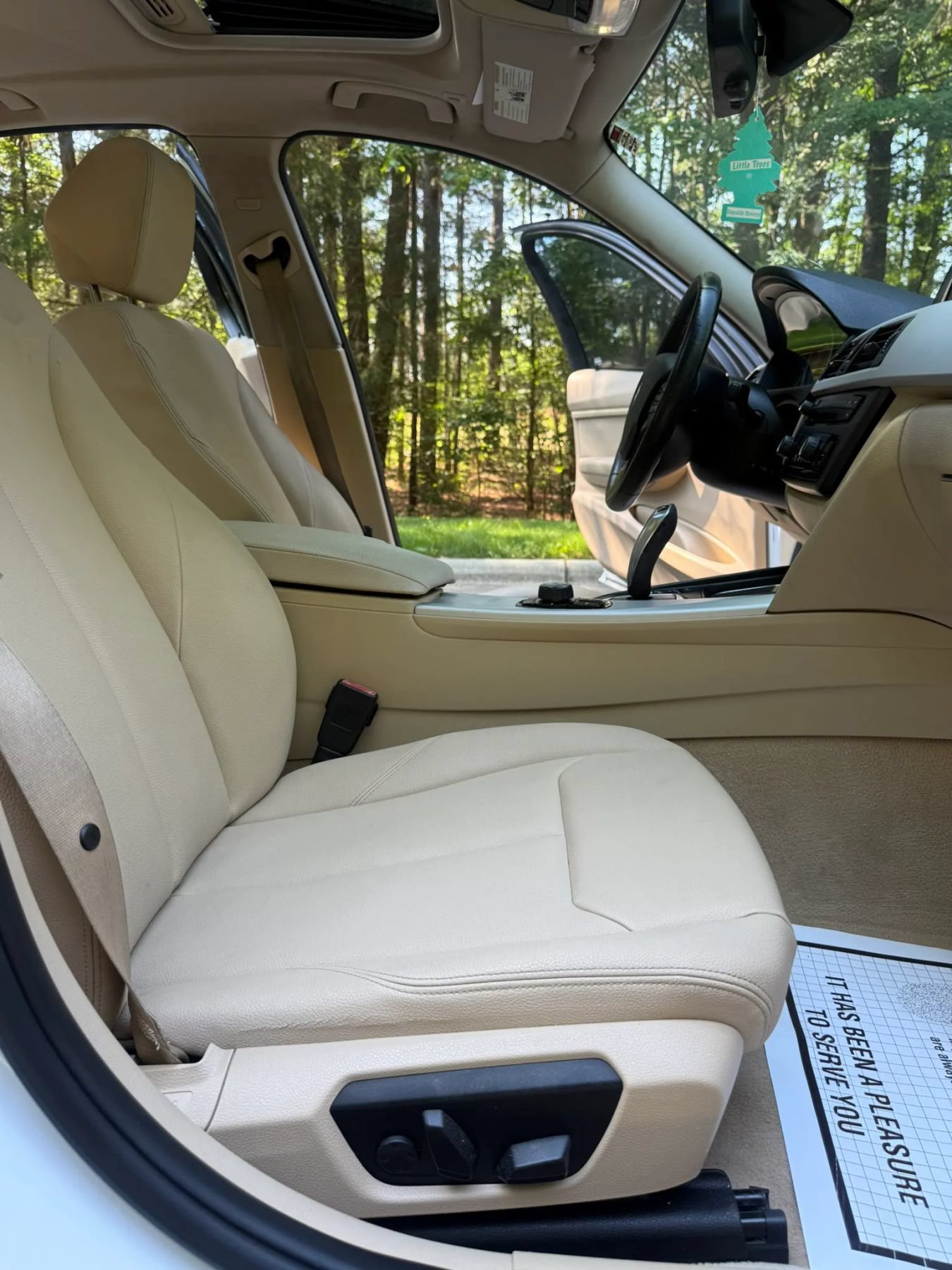 Used 2013 BMW 320i Sedan RWD image 13