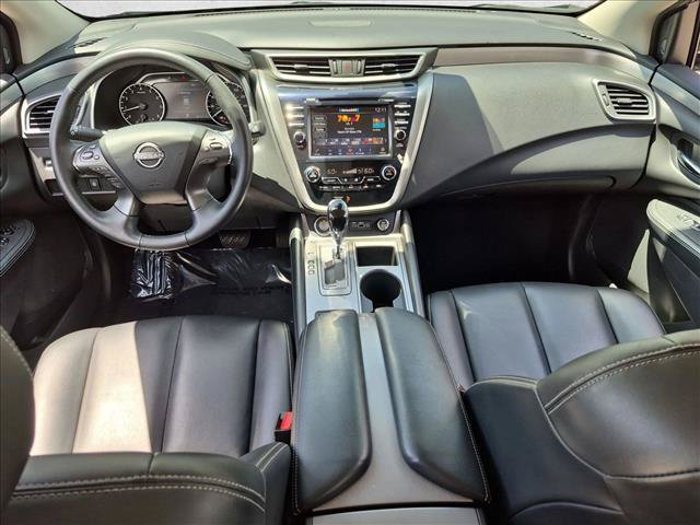 Certified 2024 Nissan Murano SV w/ SV Midnight Edition Package FWD image 17