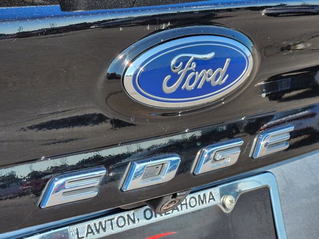 Used 2022 Ford Edge Titanium AWD/4WD image 11