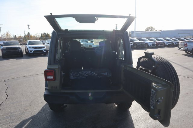New 2026 Jeep Wrangler Sport image 22