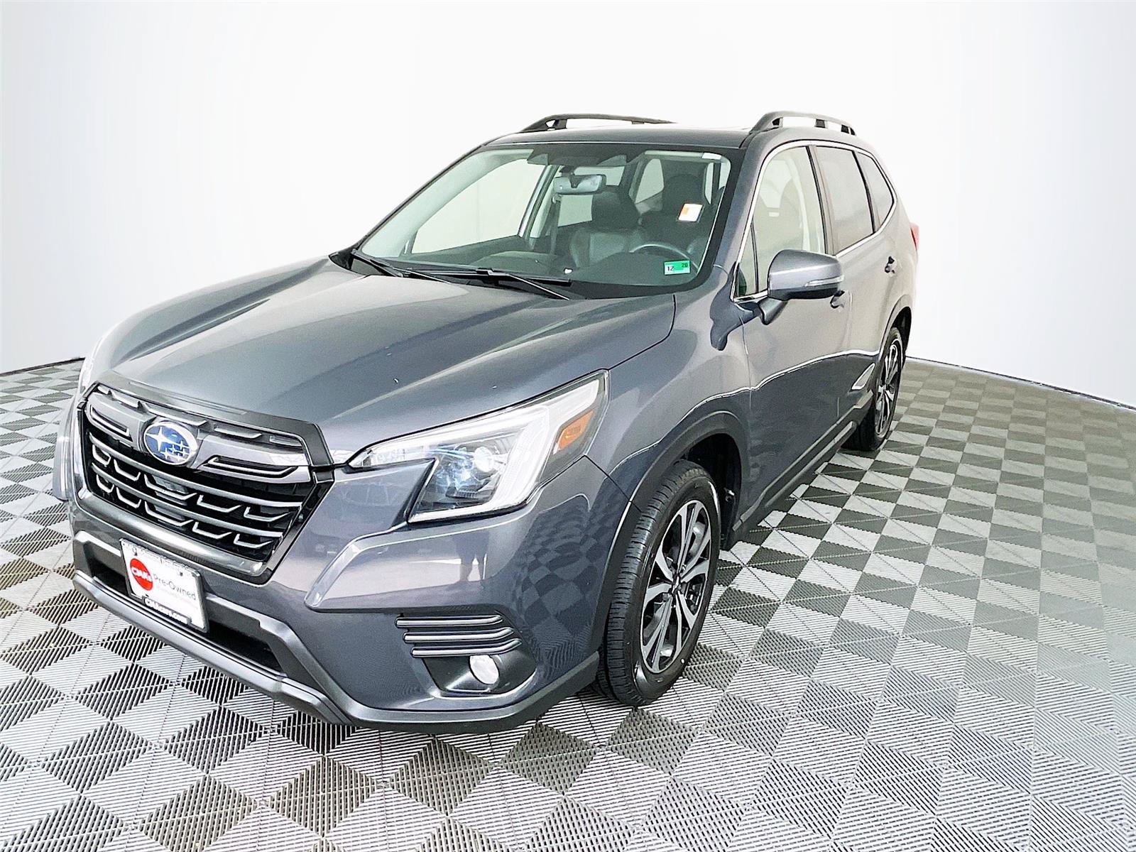 Certified 2023 Subaru Forester Limited AWD/4WD image 3