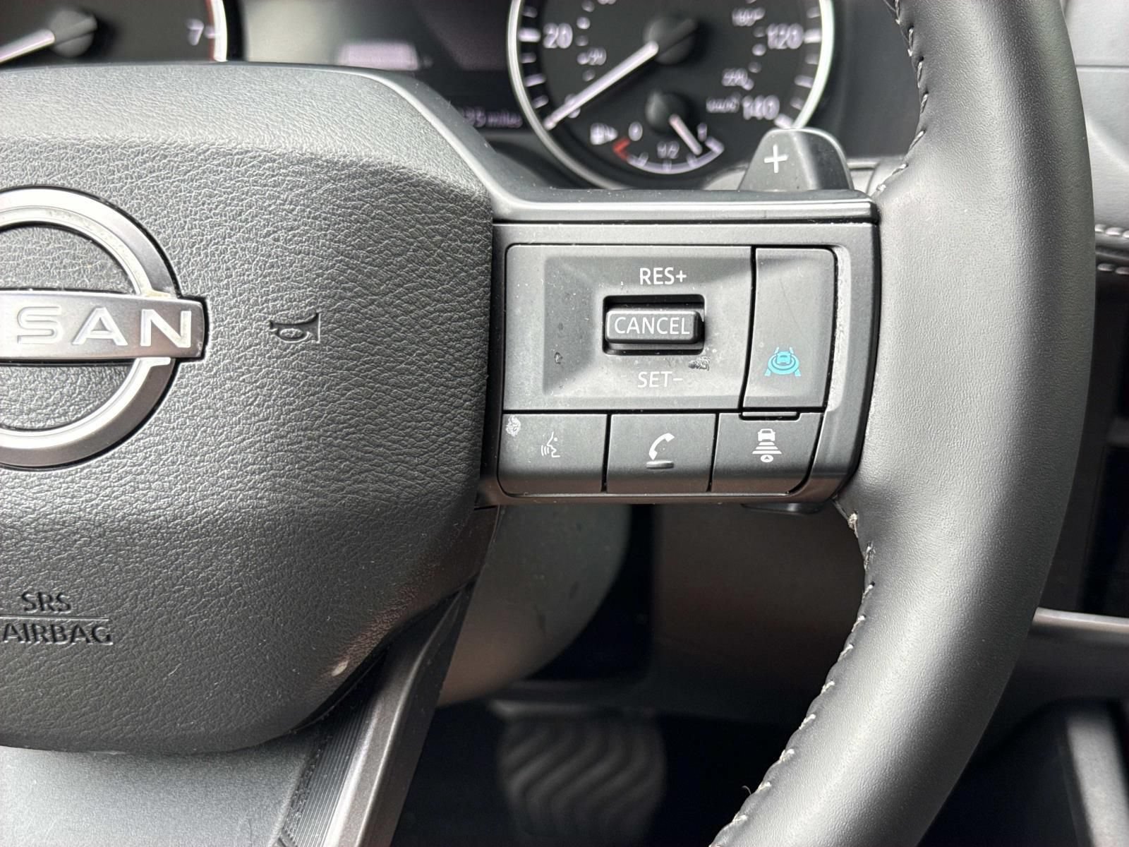 Certified 2026 Nissan Rogue SV AWD/4WD image 14