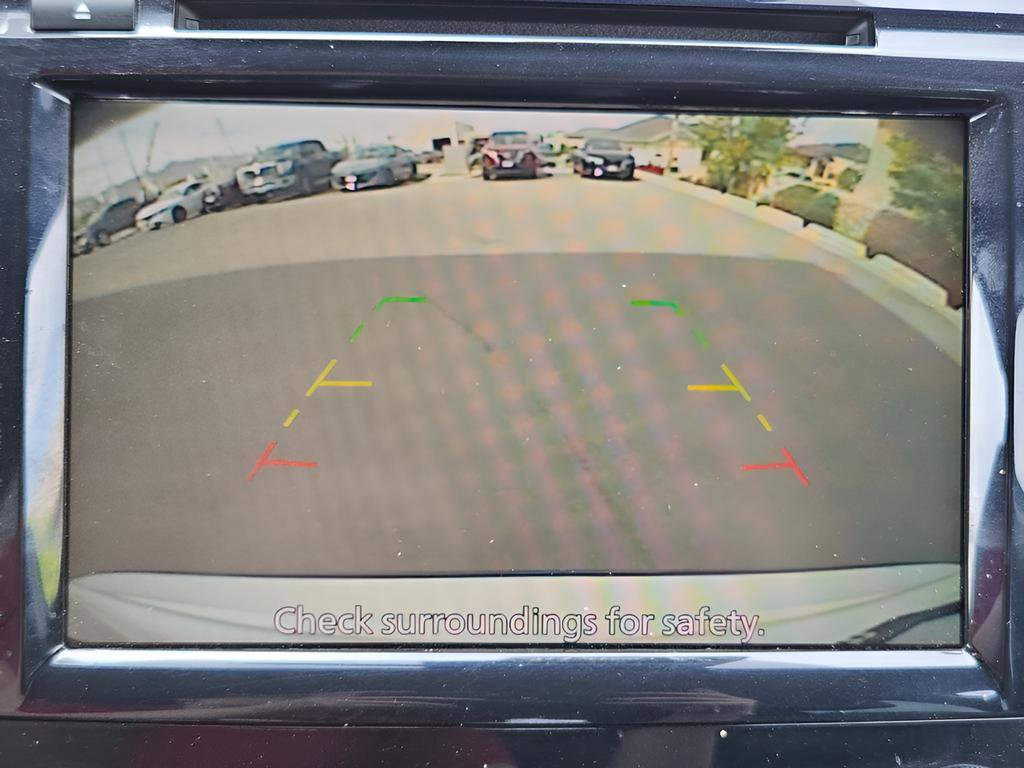 Used 2017 Nissan Rogue Sport SL image 16