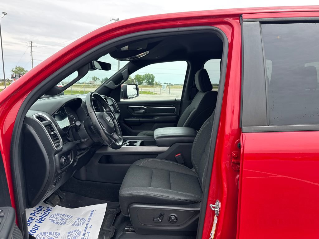Used 2020 RAM 1500 Big Horn AWD/4WD image 16