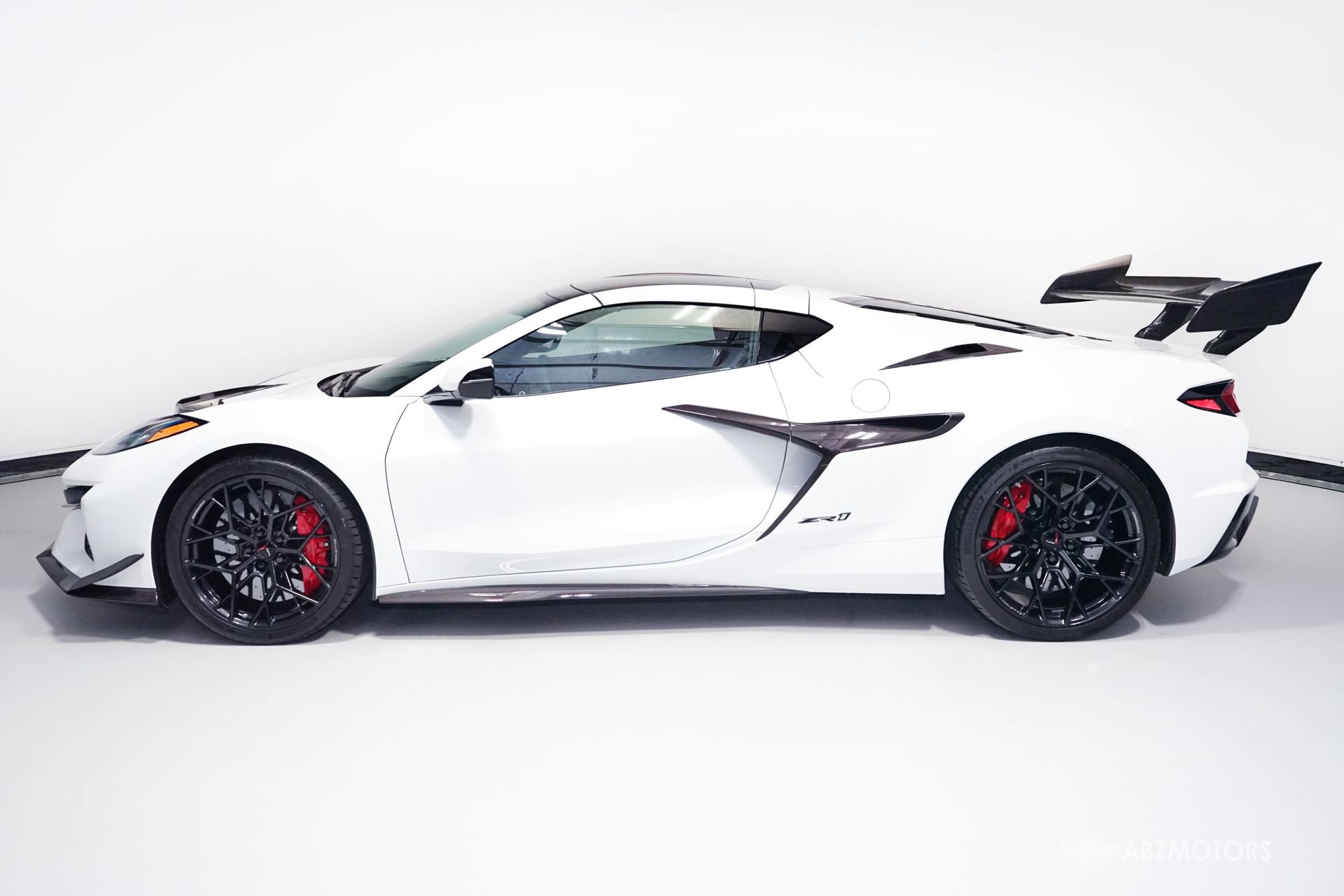 Used 2026 Chevrolet Corvette ZR1 RWD image 5