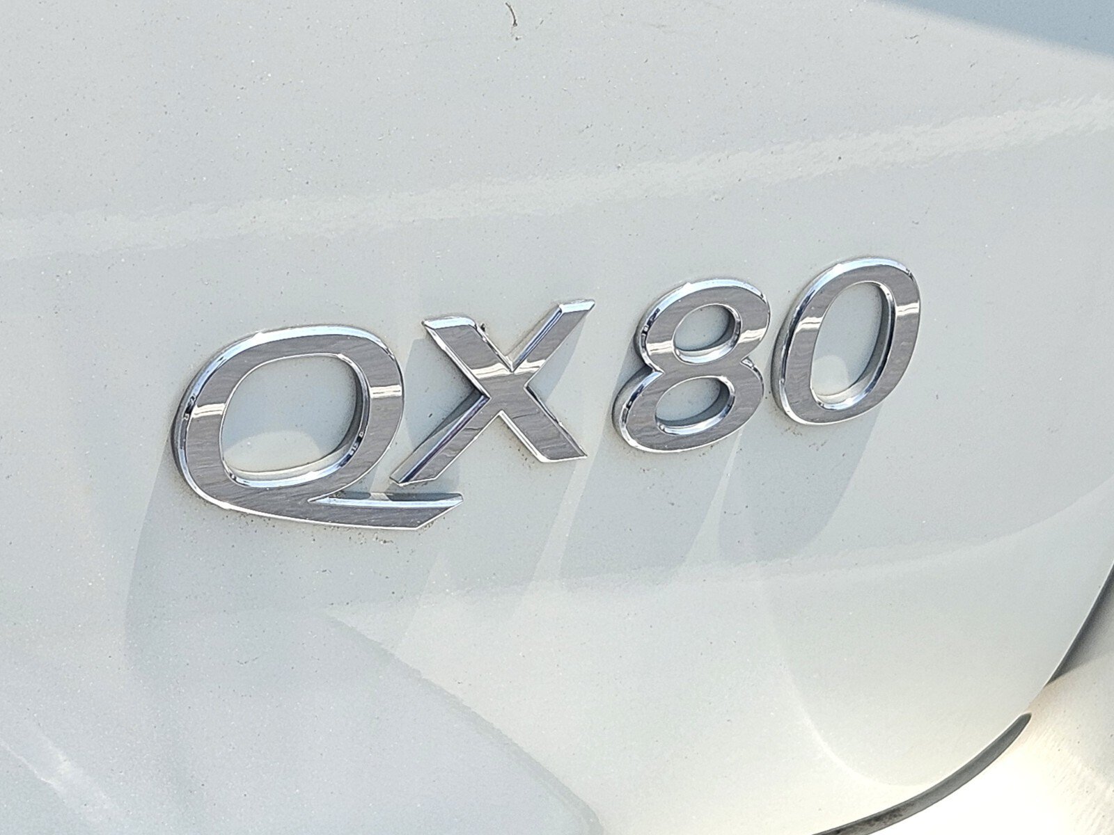 Used 2017 INFINITI QX80 2WD w/ Driver Assistance Package image 35