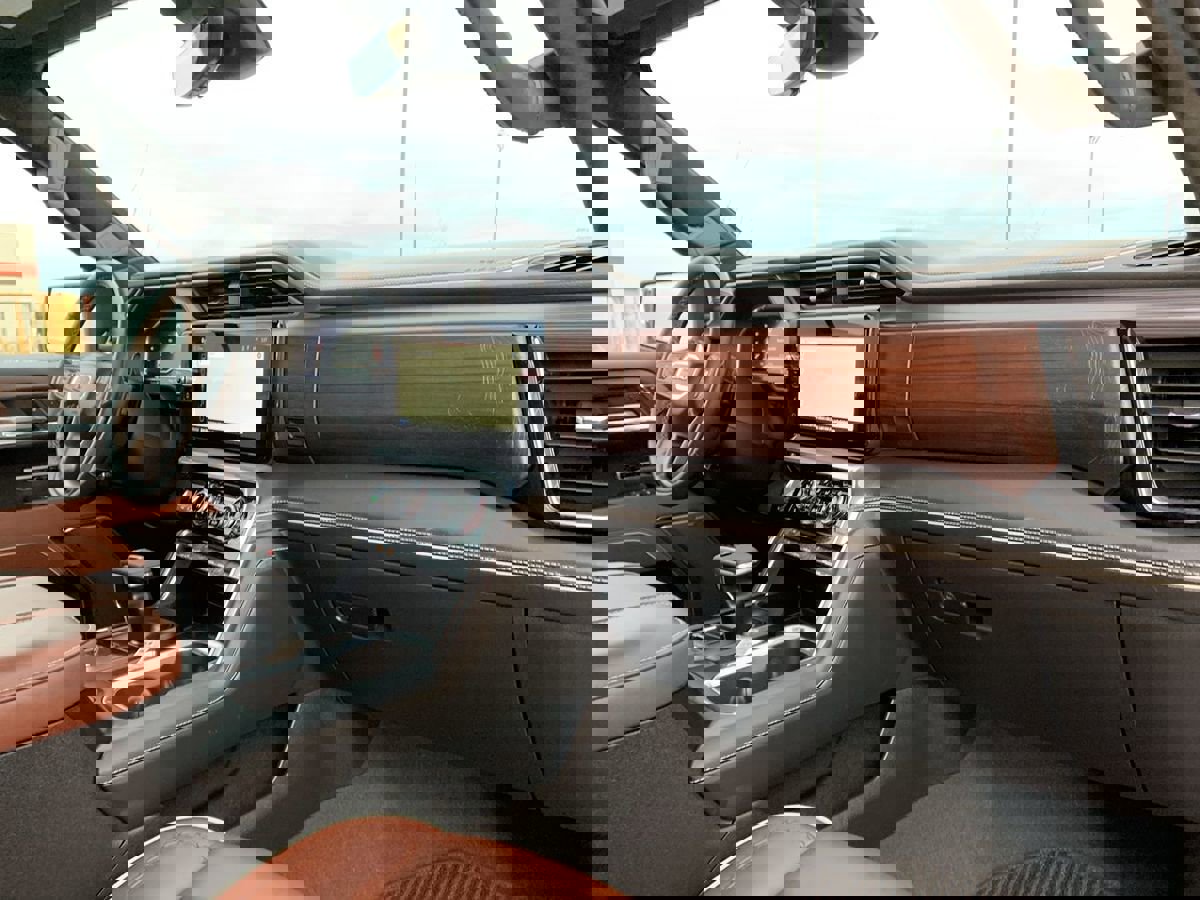 Used 2023 GMC Sierra 1500 Denali Ultimate image 39