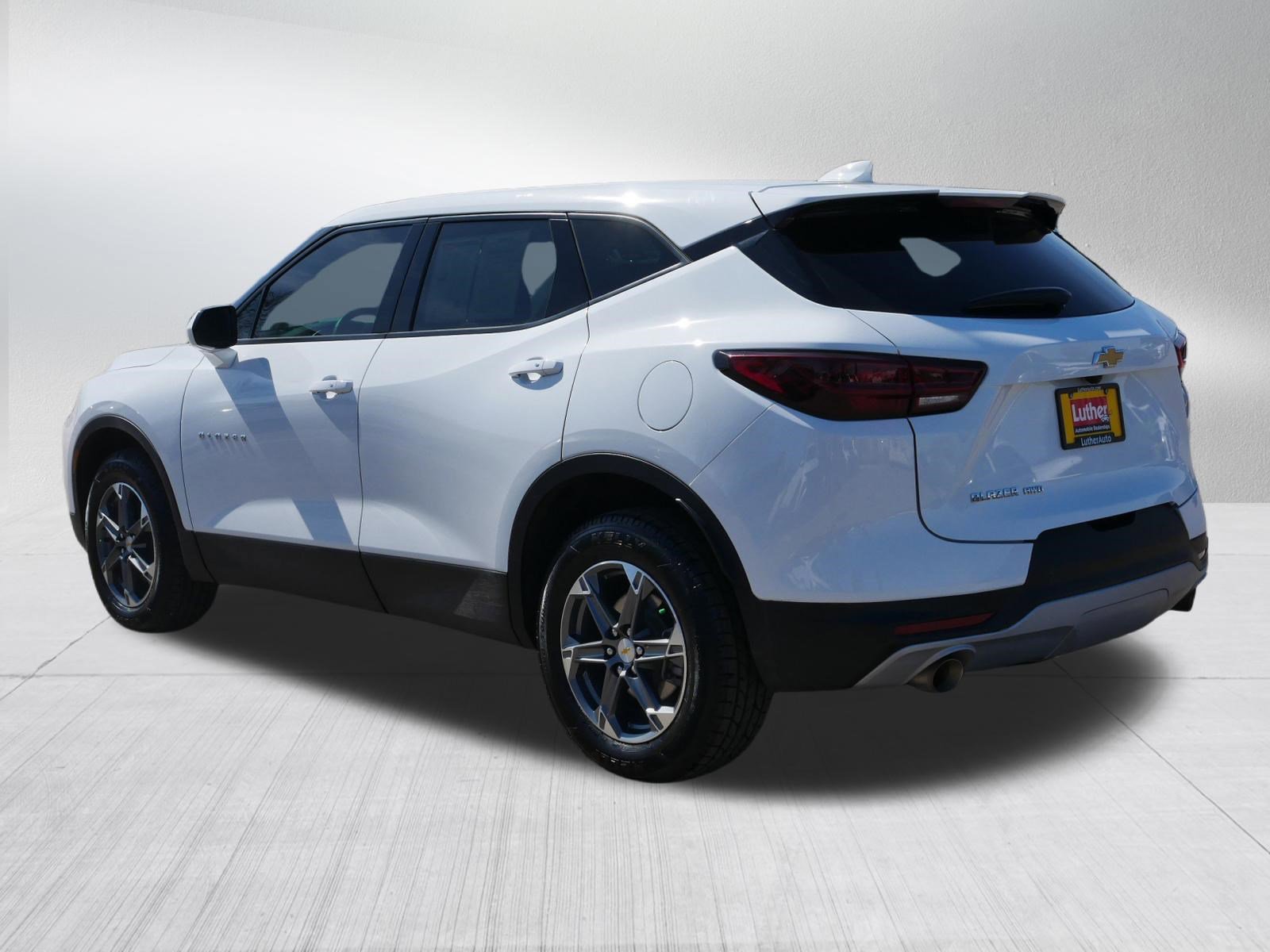 Used 2023 Chevrolet Blazer LT w/ Driver Confidence Package image 5