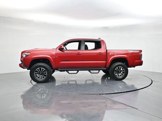 Used 2022 Toyota Tacoma TRD Sport w/ Technology Package image 7
