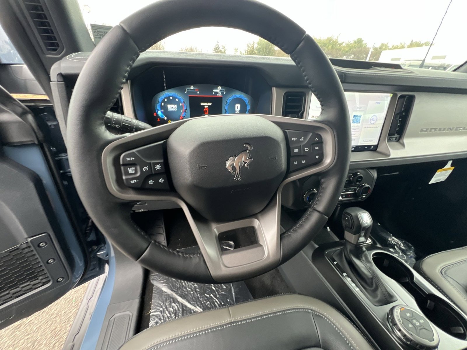 New 2025 Ford Bronco Outer Banks image 16