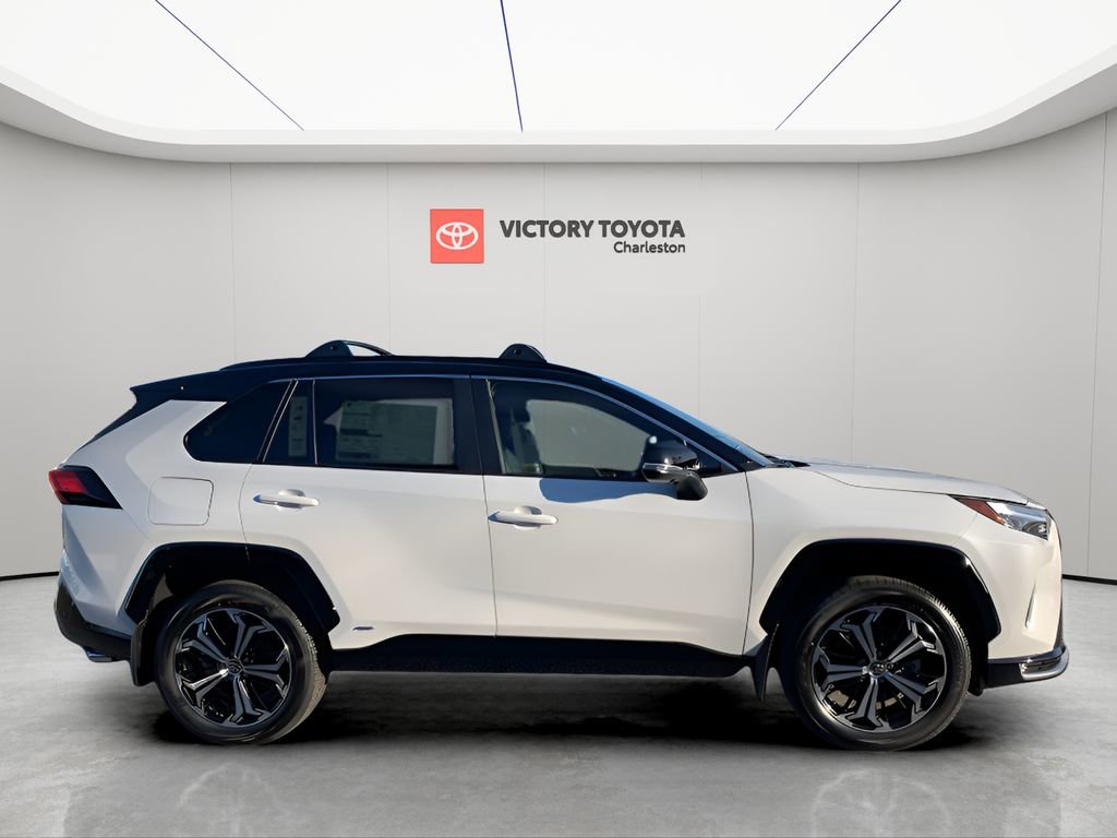 New 2025 Toyota RAV4 XSE image 9