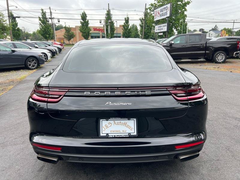 Used 2017 Porsche Panamera 4 AWD/4WD image 5