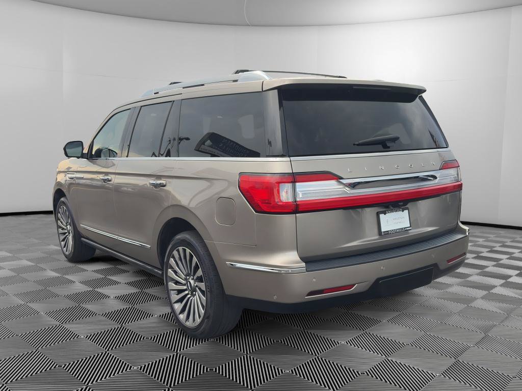Used 2019 Lincoln Navigator Reserve AWD/4WD image 5