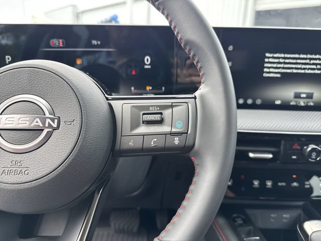 New 2026 Nissan Kicks SR FWD image 17