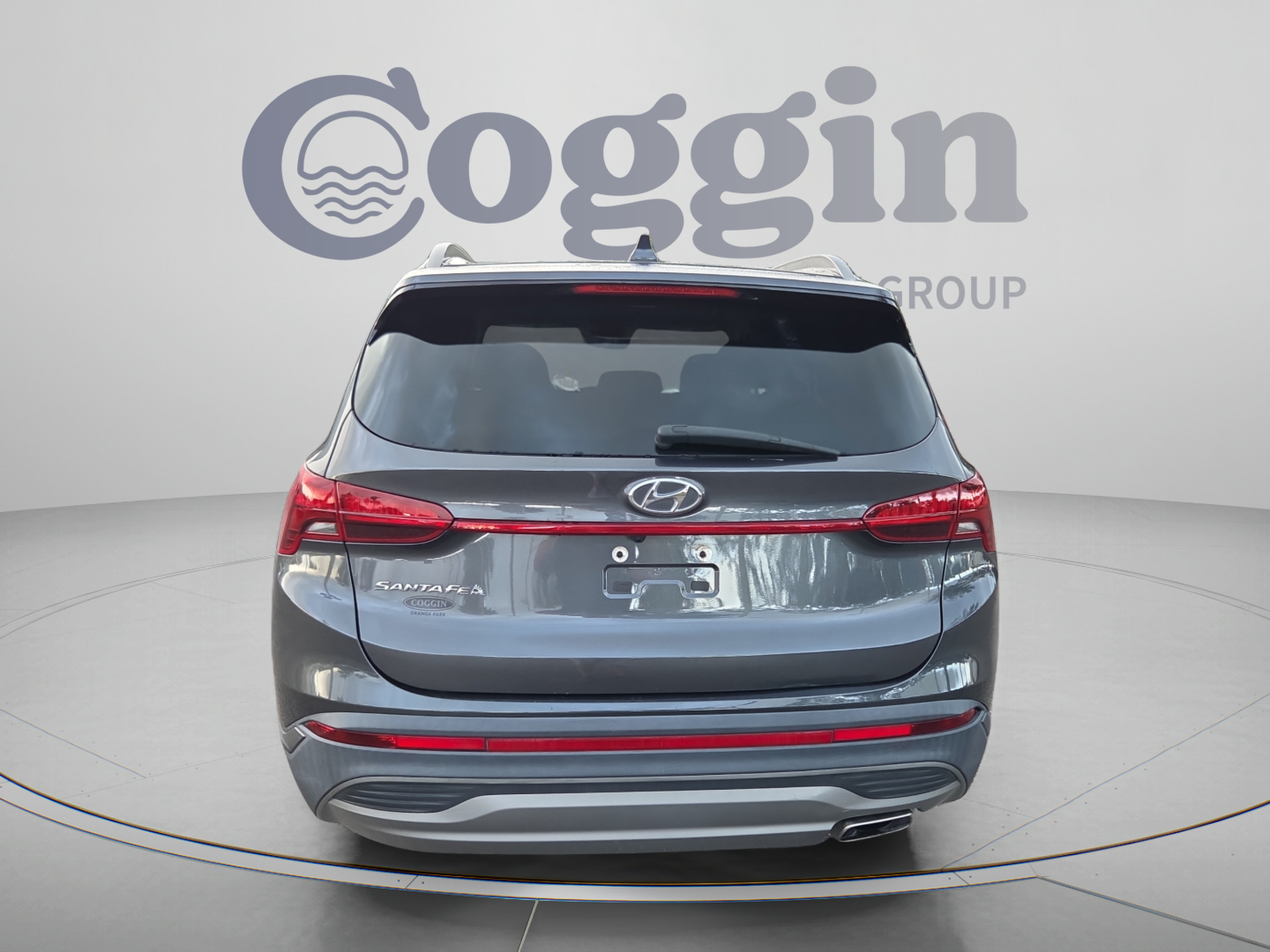 Used 2023 Hyundai Santa Fe SEL FWD image 4