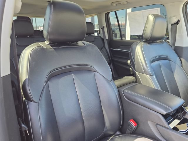 Used 2021 Jeep Grand Cherokee L Limited AWD/4WD image 52