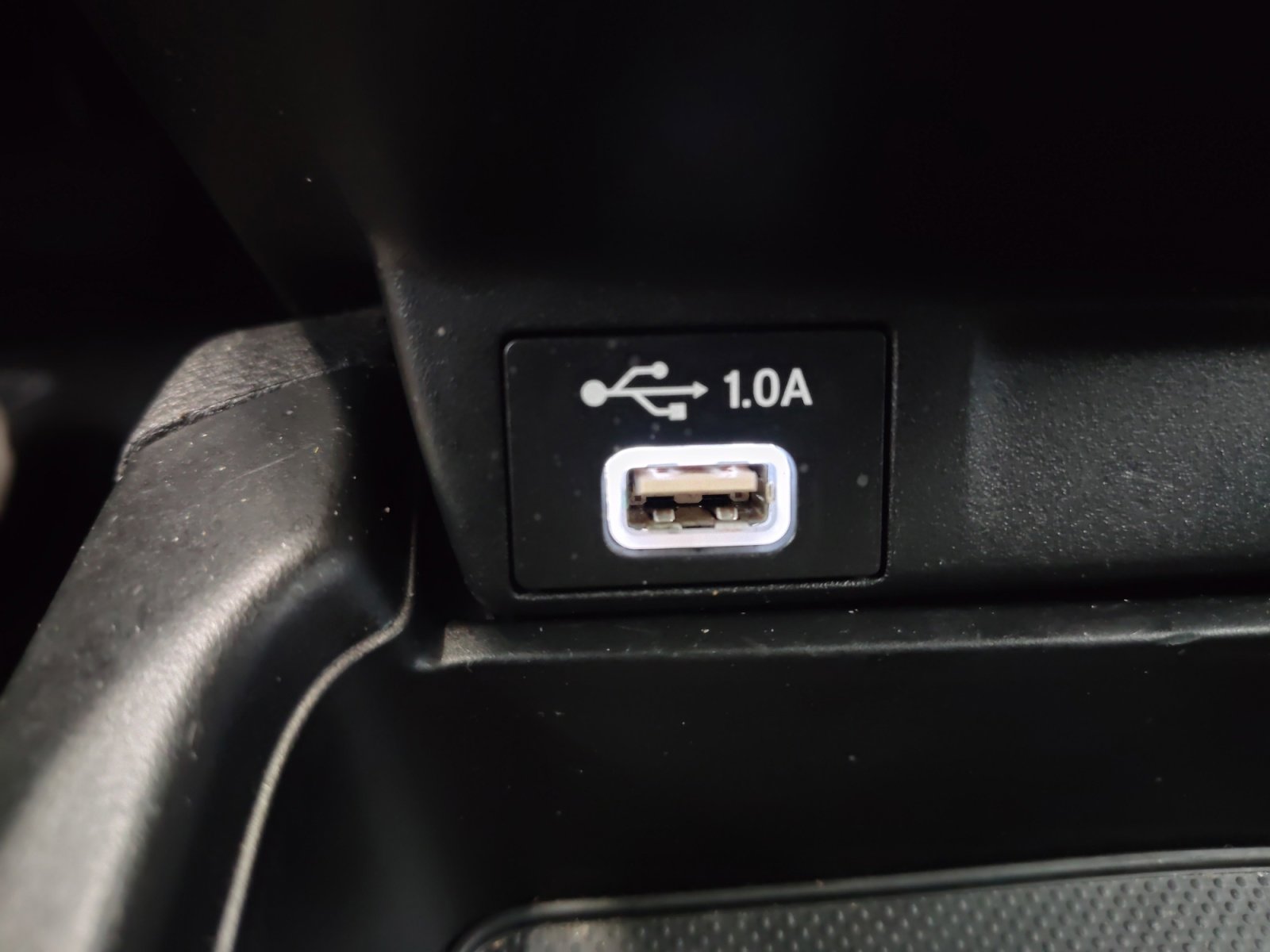 Used 2020 Honda CR-V LX image 19
