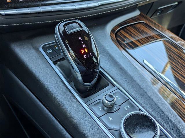 Used 2021 Cadillac Escalade ESV Premium Luxury w/ Driver Assist Tech Package AWD/4WD image 12