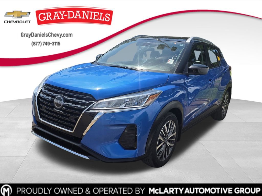 Used 2023 Nissan Kicks SV